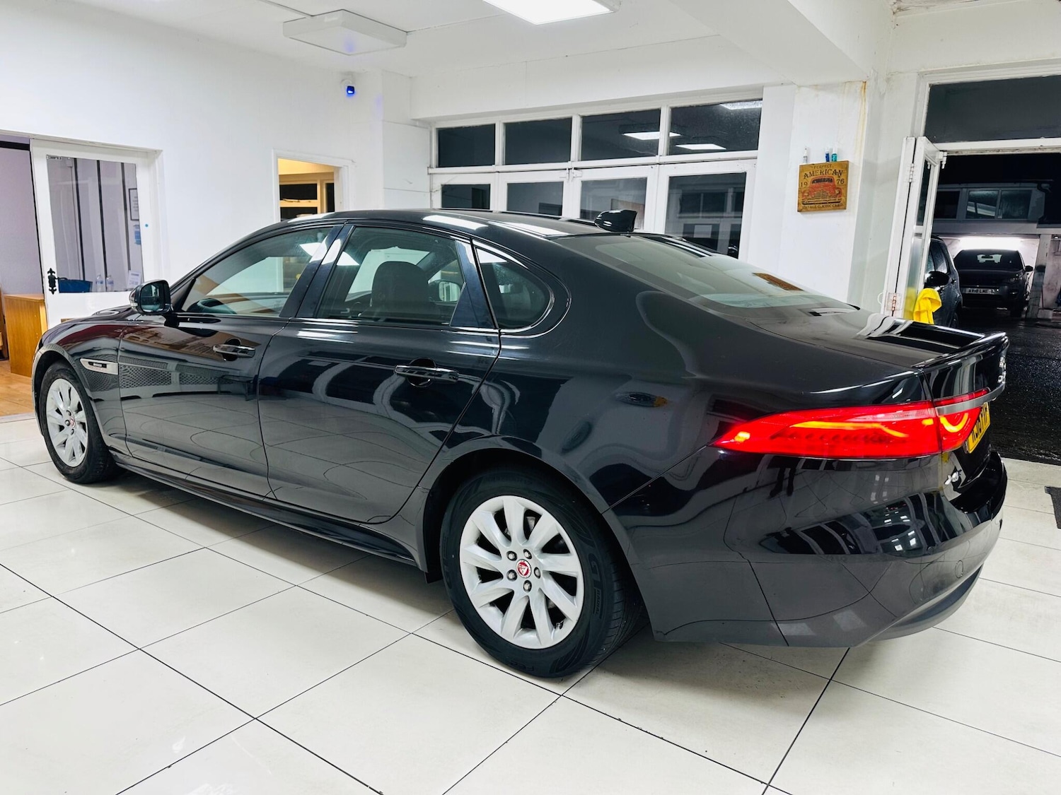 Used Jaguar XF 2018 for sale - 77537517: Photo 33