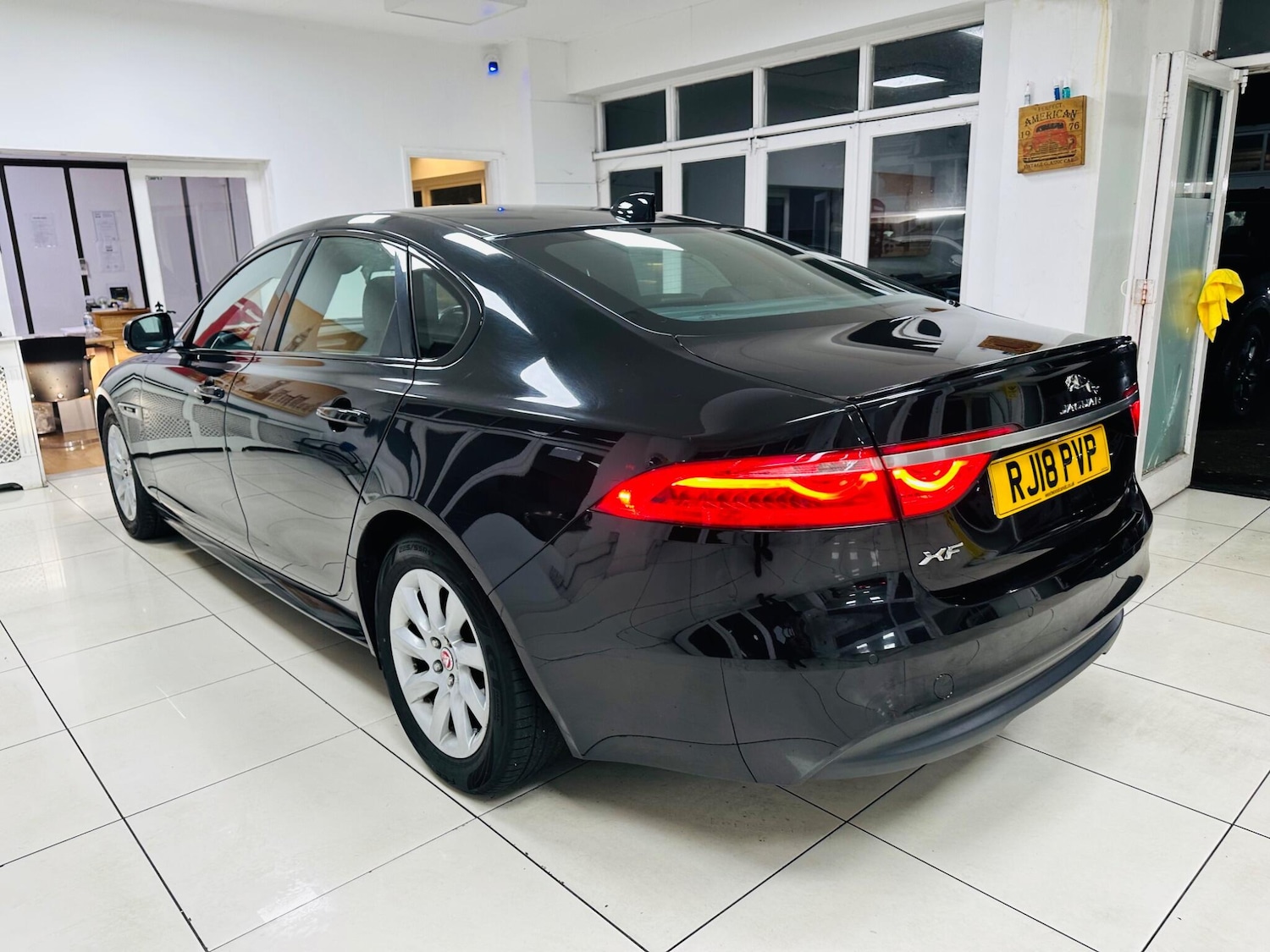 Used Jaguar XF 2018 for sale - 77537517: Photo 34