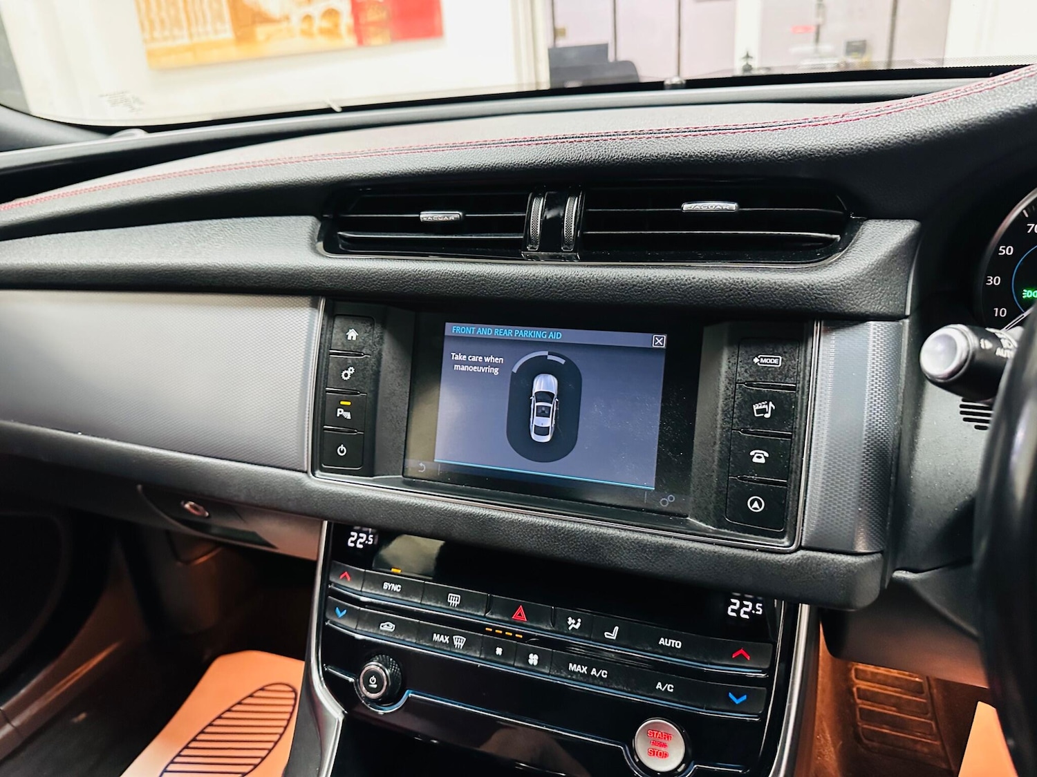 Used Jaguar XF 2018 for sale - 77537517: Photo 37