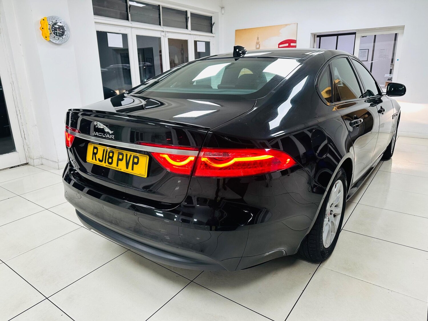 Used Jaguar XF 2018 for sale - 77537517: Photo 7