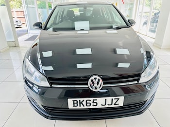 Used Volkswagen Golf 2015 for sale - 79033526: Photo