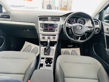 Used Volkswagen Golf 2015 for sale - 79033526: Photo