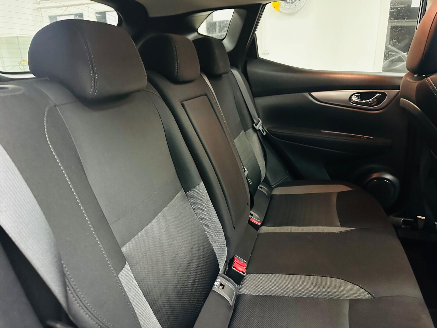 Used Nissan Qashqai 2017 for sale - 76371067: Photo 25