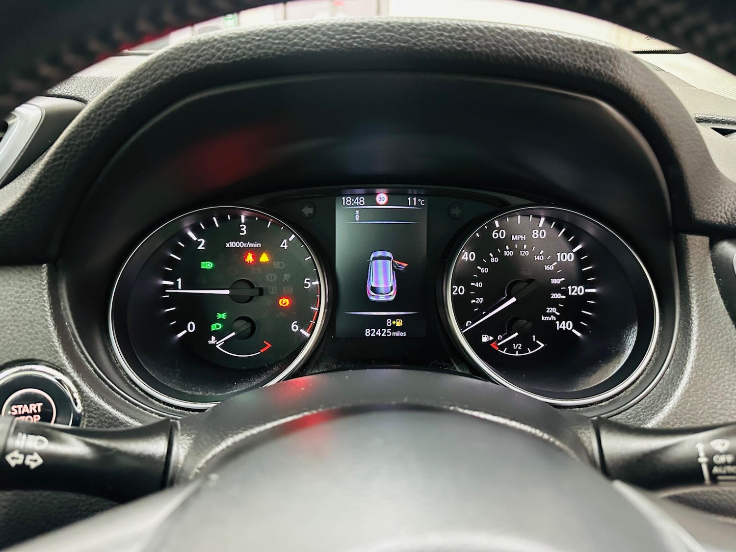 Used Nissan Qashqai 2017 for sale - 76371067: Photo 4