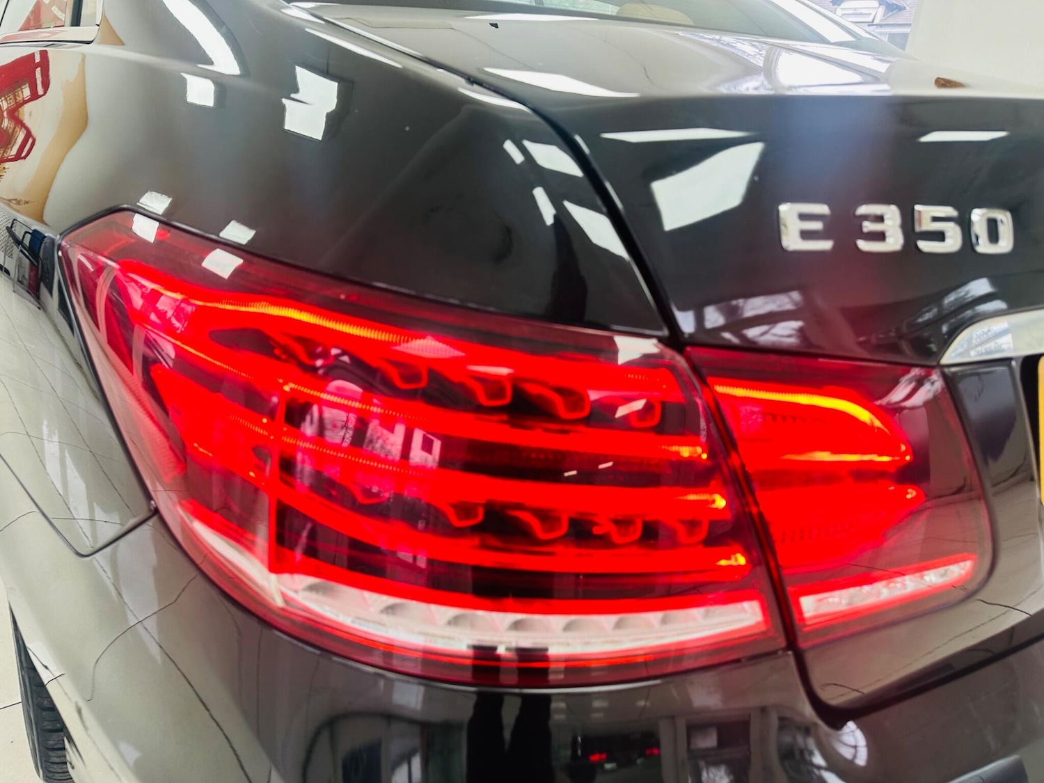 Used Mercedes-Benz E Class for sale - 77683317: Photo 41