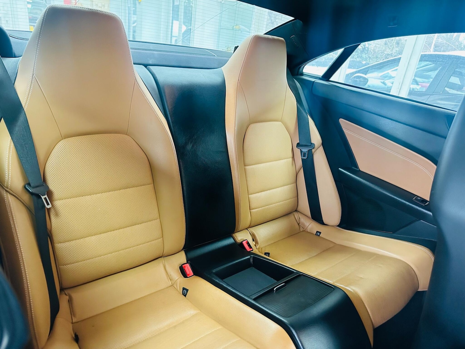 Used Mercedes-Benz E Class for sale - 77683317: Photo 9