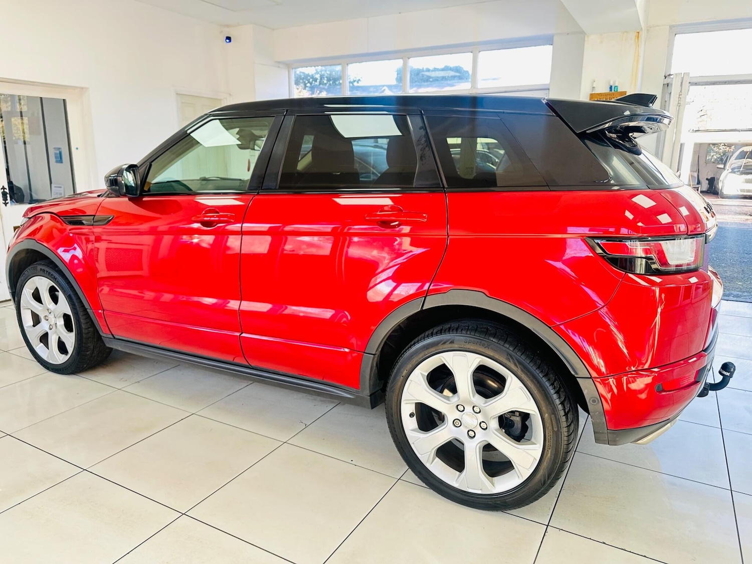 Used Land Rover Range Rover Evoque 2015 for sale - 77977823: Photo 17