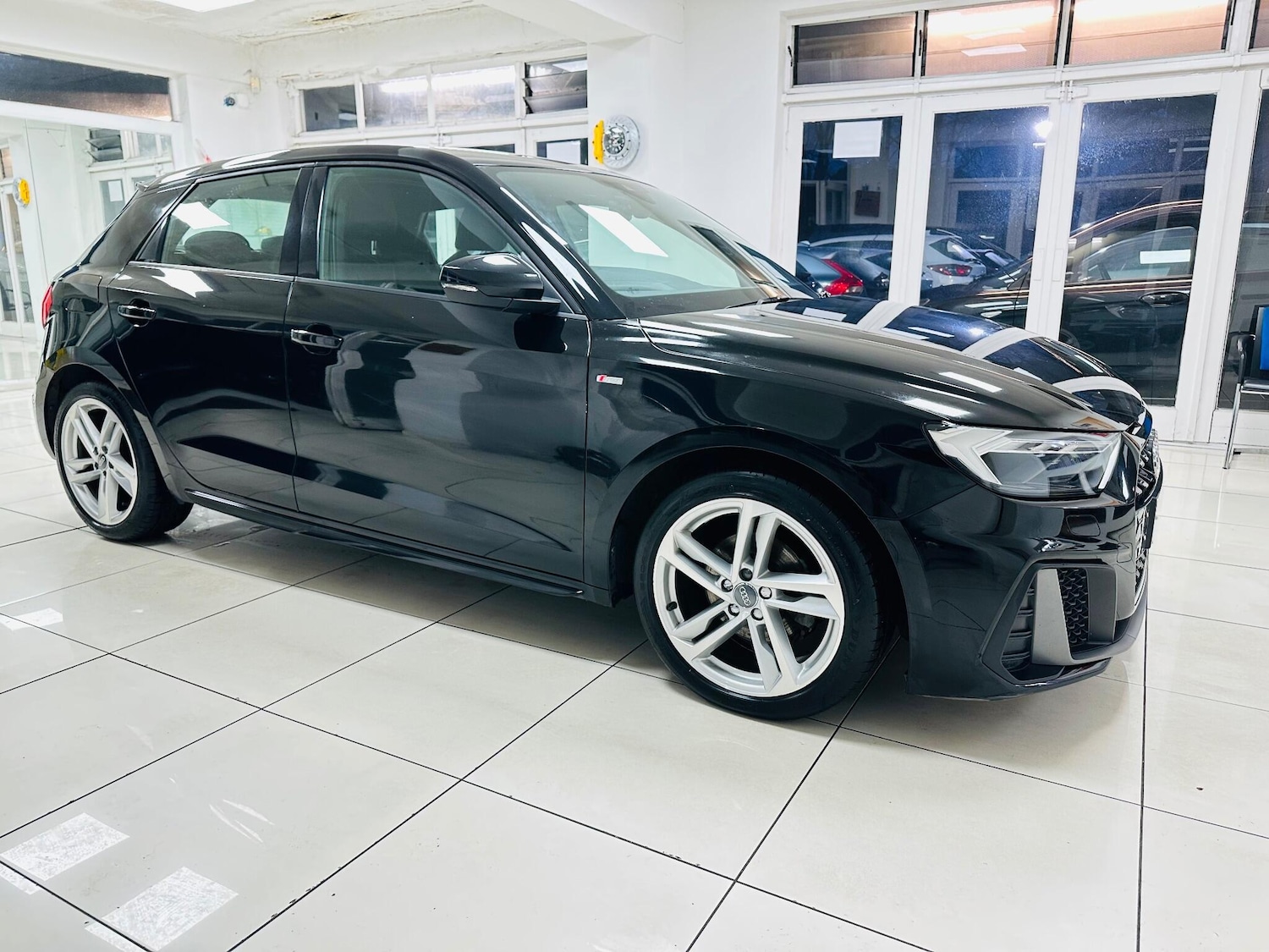 Used Audi A1 2019 for sale - 77229333: Photo 2
