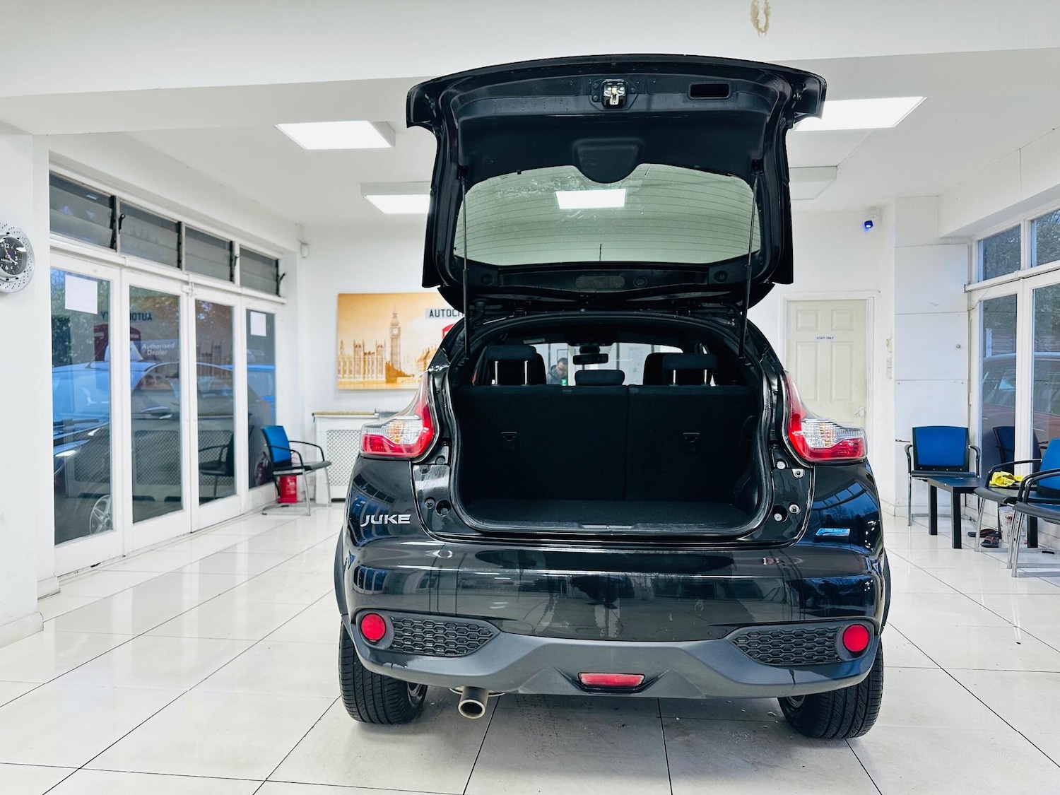 Used Nissan Juke 2016 for sale - 78035130: Photo 24