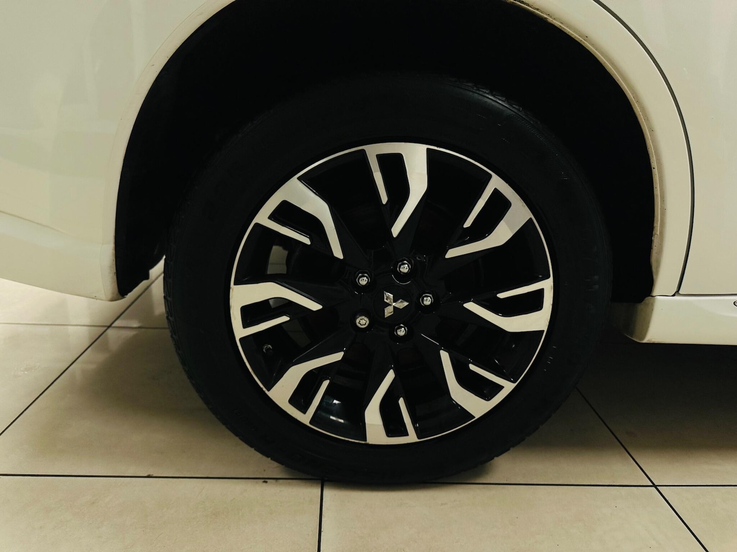 Used Mitsubishi Outlander 2017 for sale - 77109309: Photo 21