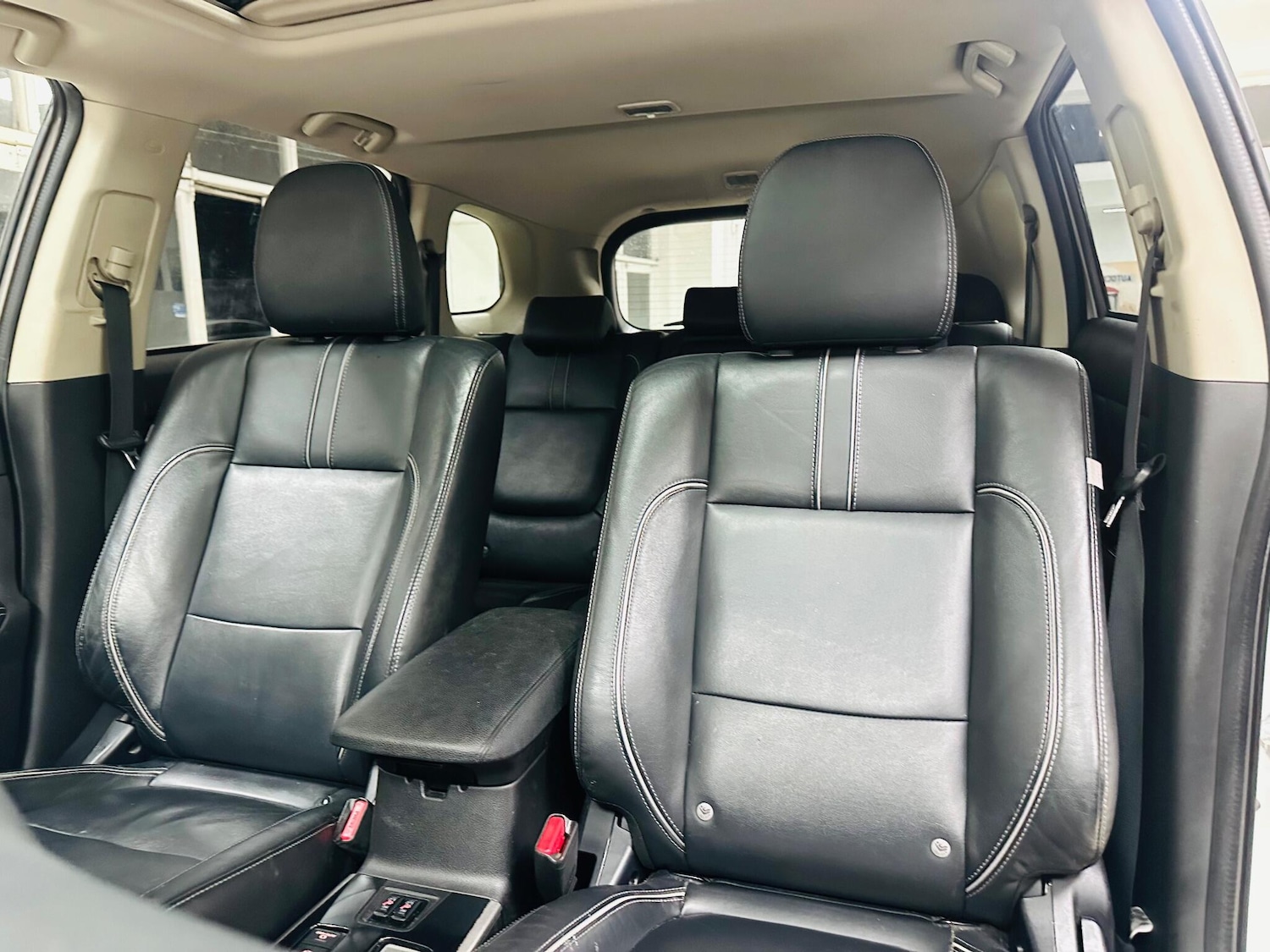 Used Mitsubishi Outlander 2017 for sale - 77109309: Photo 45