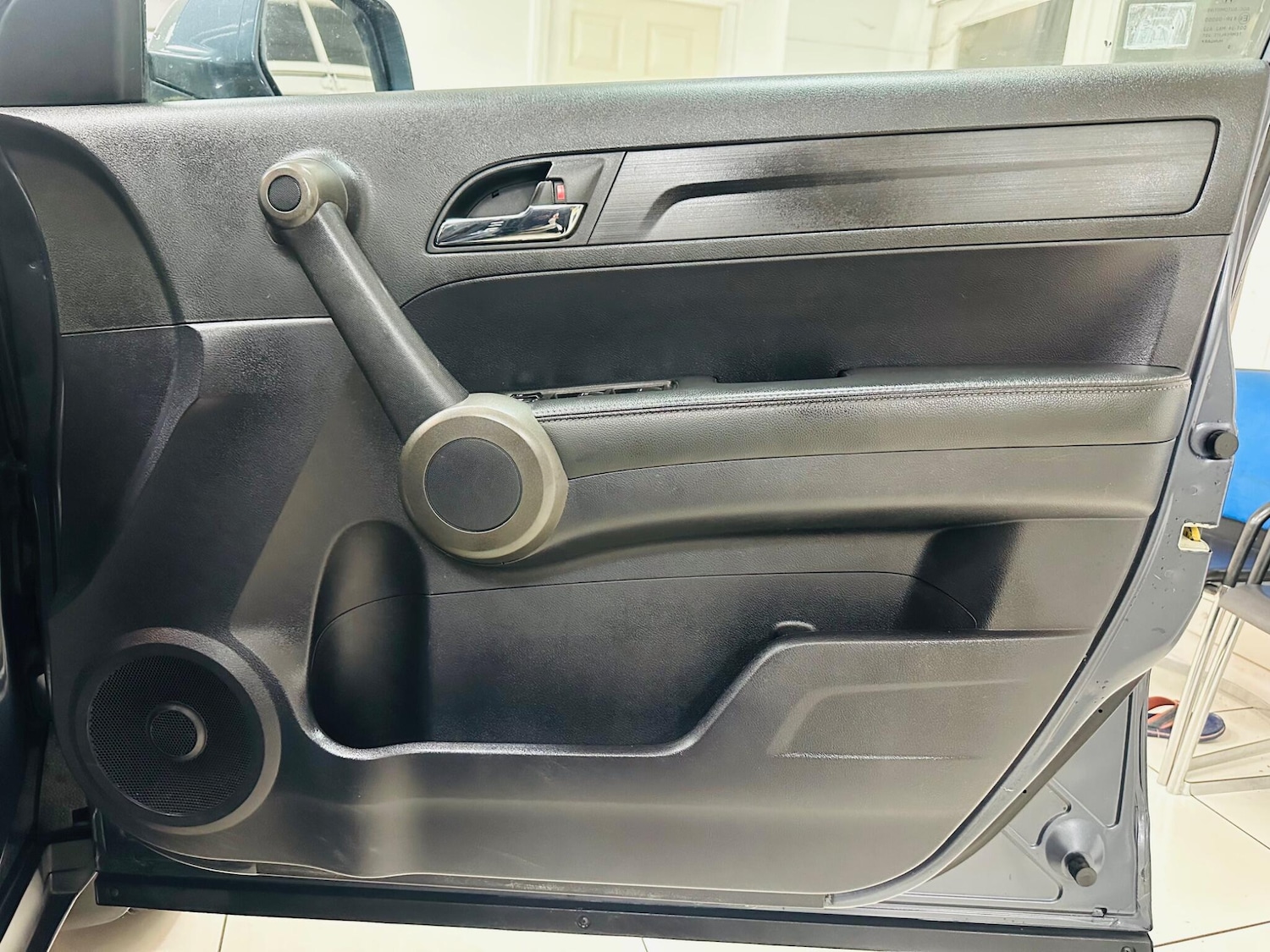 Used Honda CR-V 2010 for sale - 76865895: Photo 23