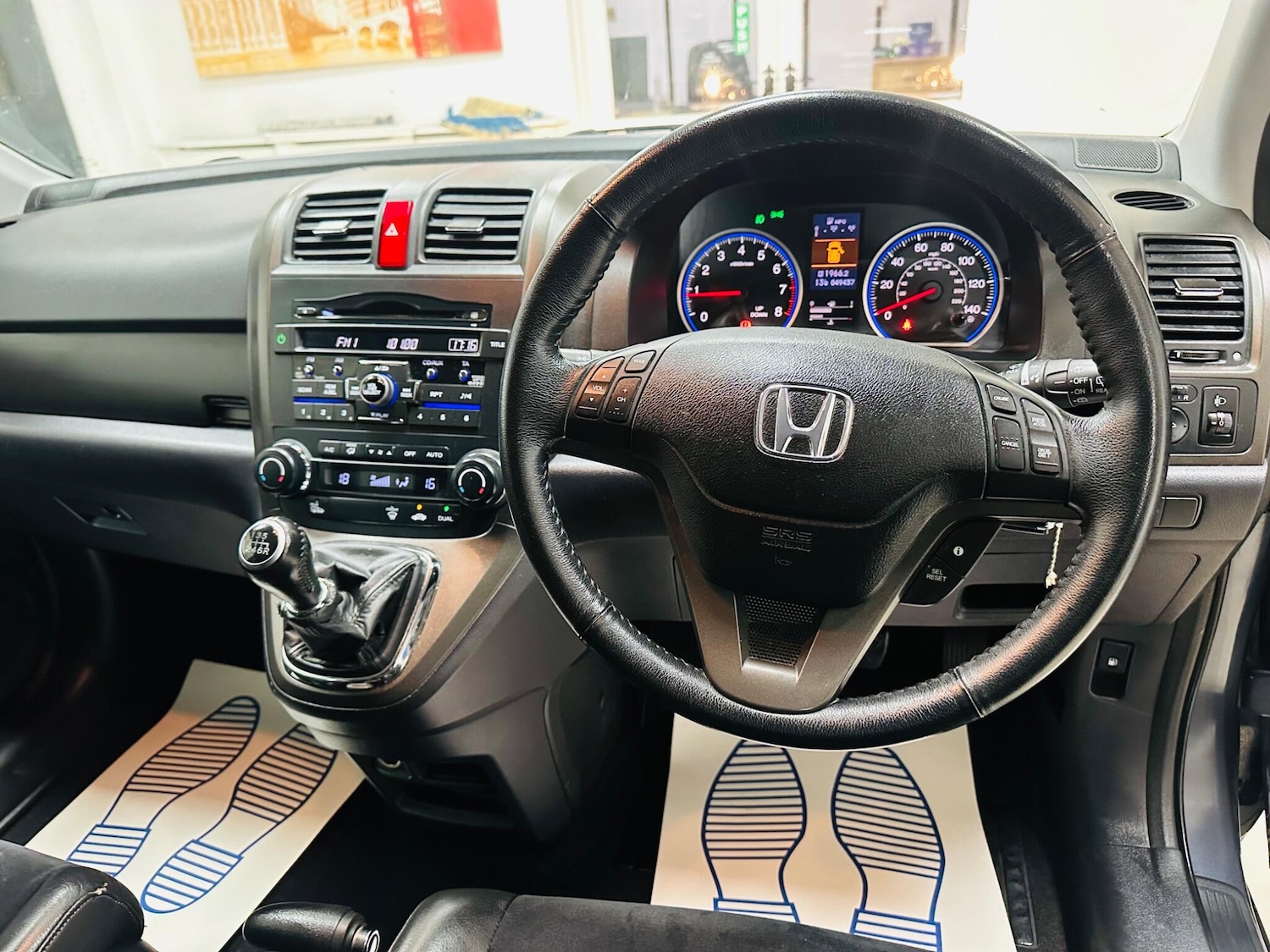 Used Honda CR-V 2010 for sale - 76865895: Photo 28