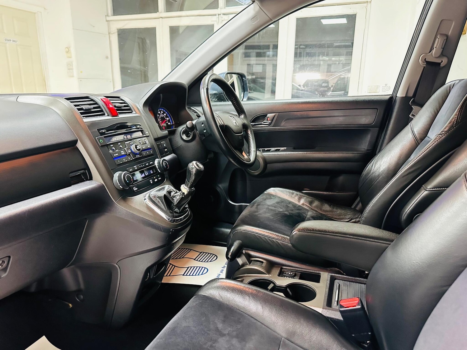 Used Honda CR-V 2010 for sale - 76865895: Photo 40