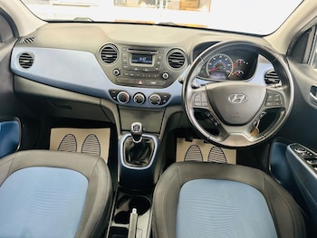 Used Hyundai i10 2015 for sale - 75297891: Photo