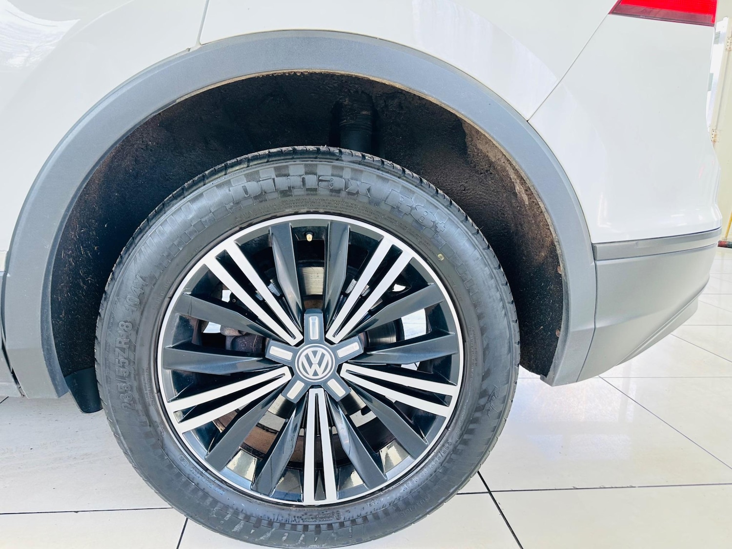 Used Volkswagen Tiguan 2016 for sale - 76994455: Photo 19