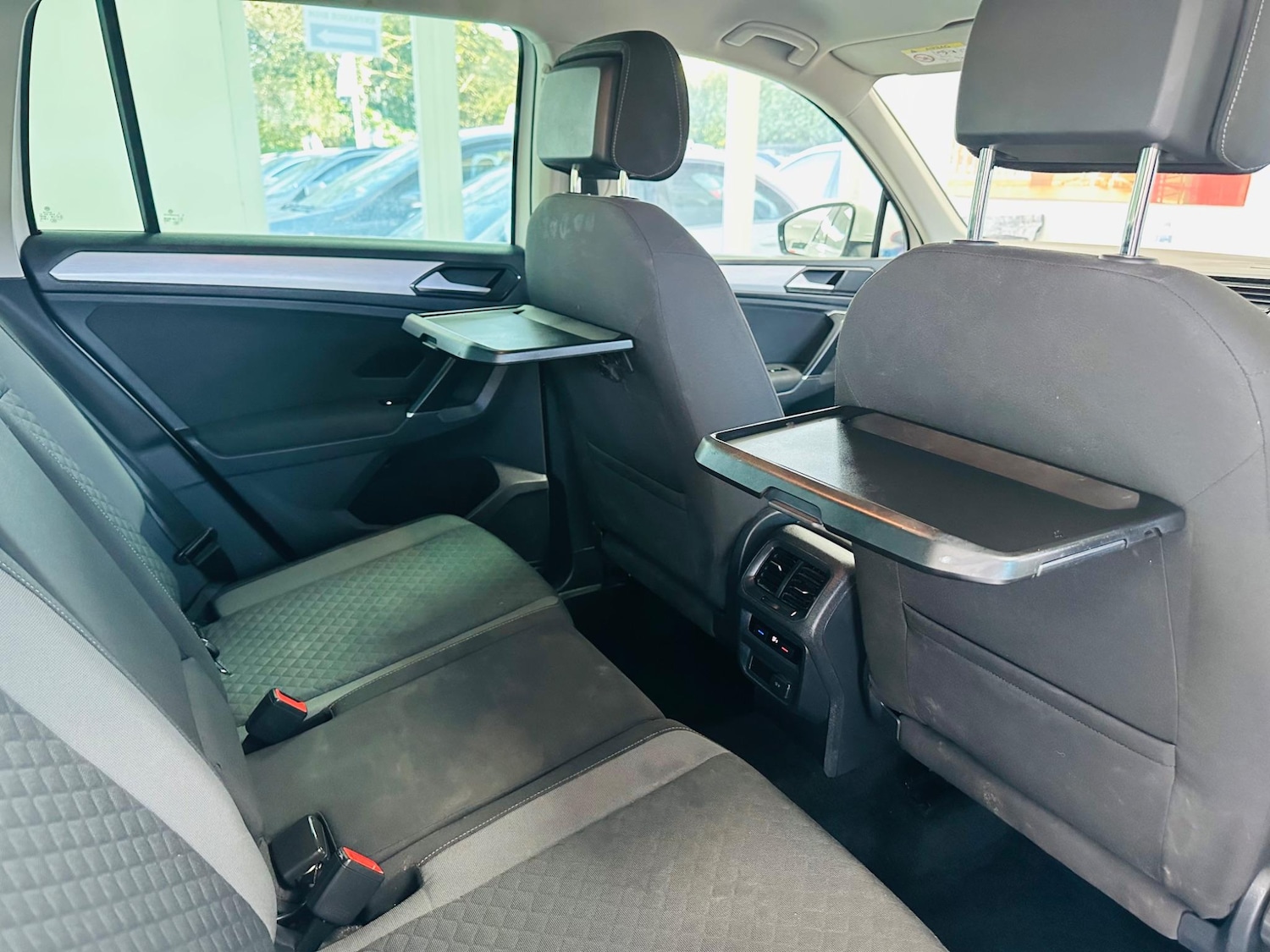 Used Volkswagen Tiguan 2016 for sale - 76994455: Photo 35