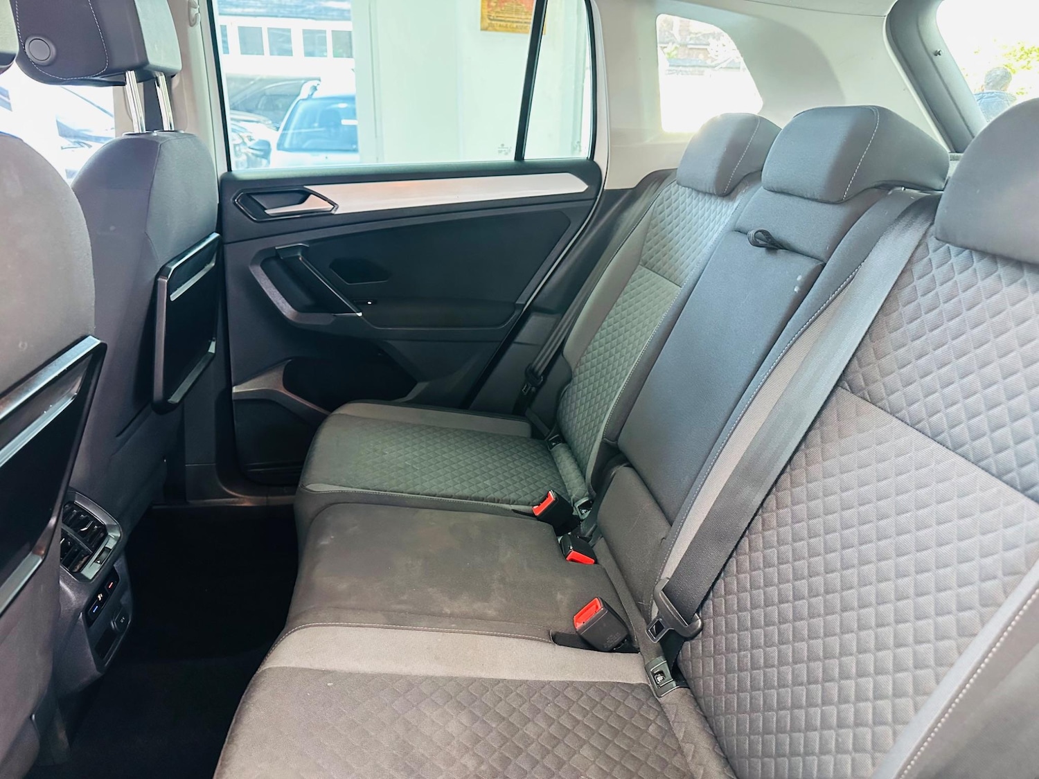 Used Volkswagen Tiguan 2016 for sale - 76994455: Photo 41