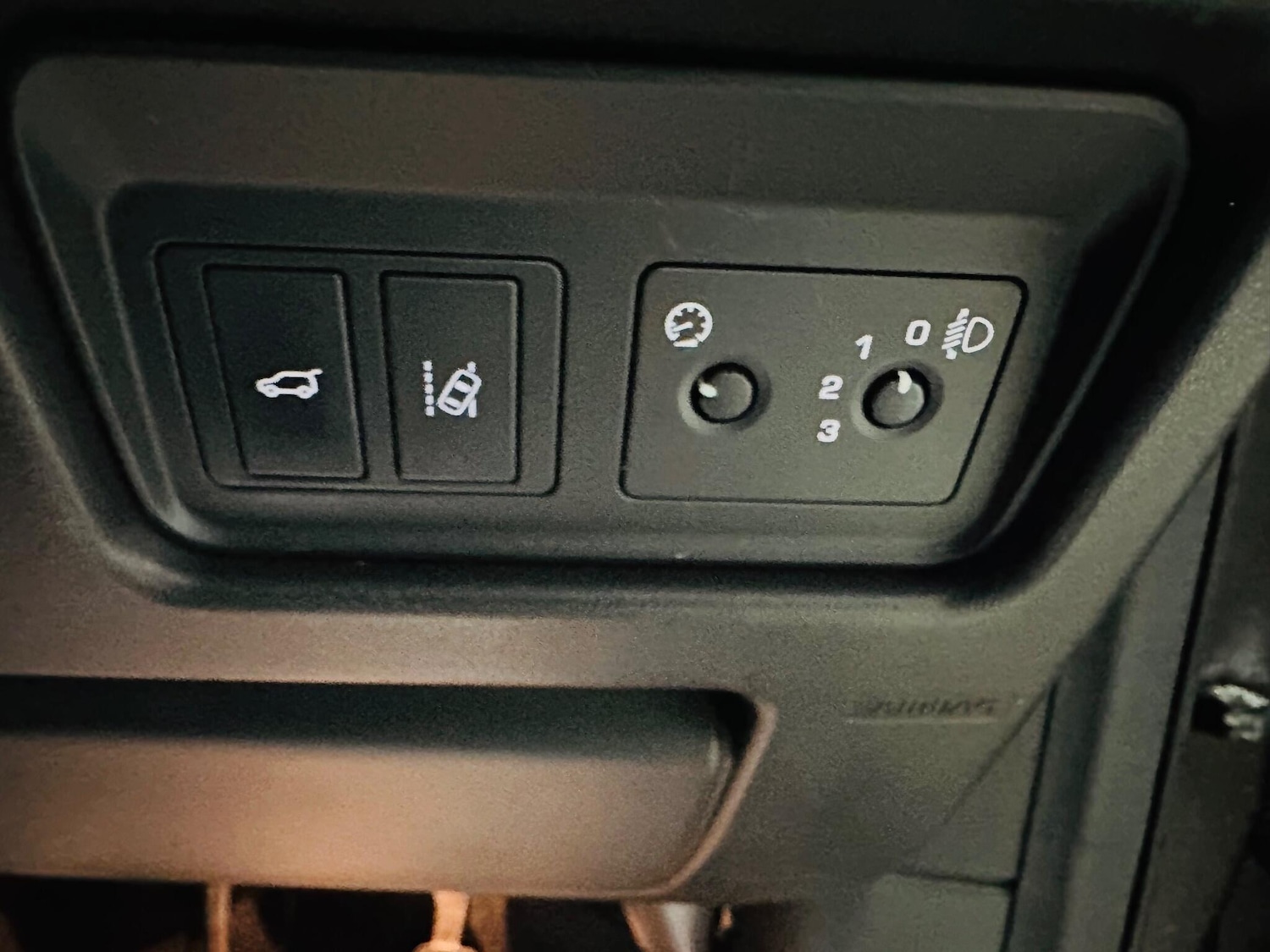 Used Land Rover Discovery Sport 2016 for sale - 76975607: Photo 26