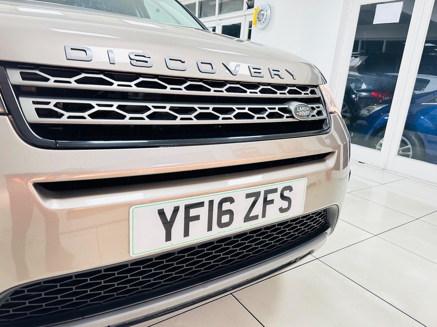 Used Land Rover Discovery Sport 2016 for sale - 76975607: Photo 34