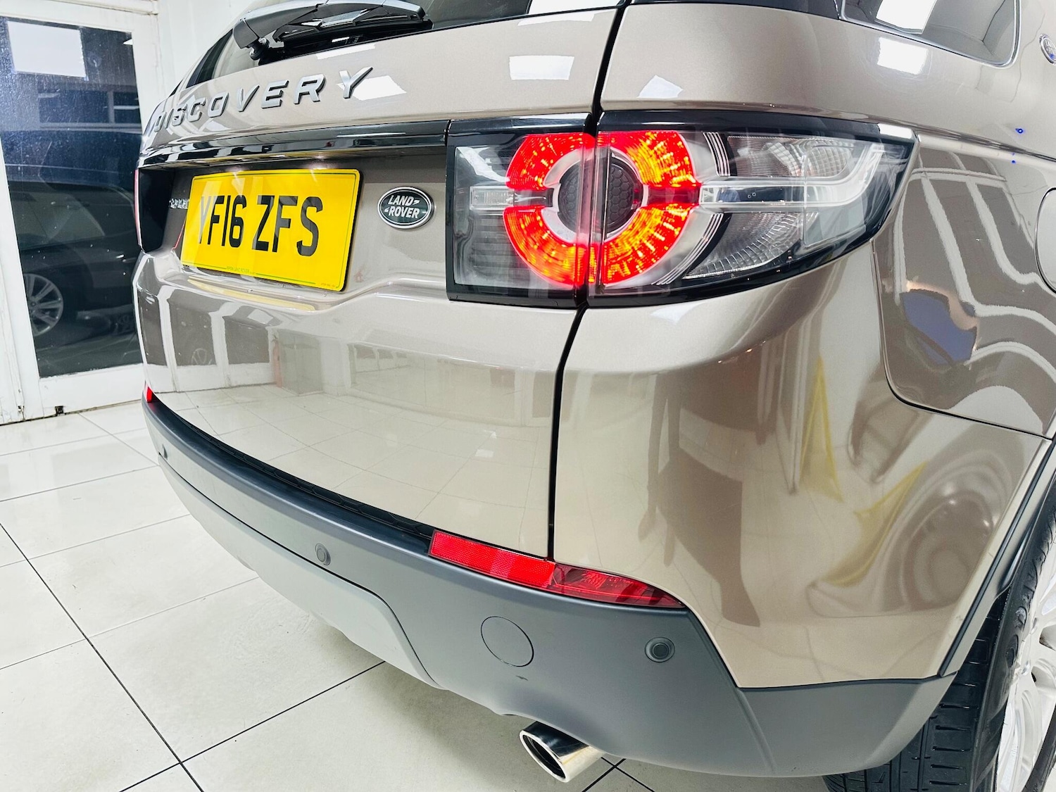 Used Land Rover Discovery Sport 2016 for sale - 76975607: Photo 48