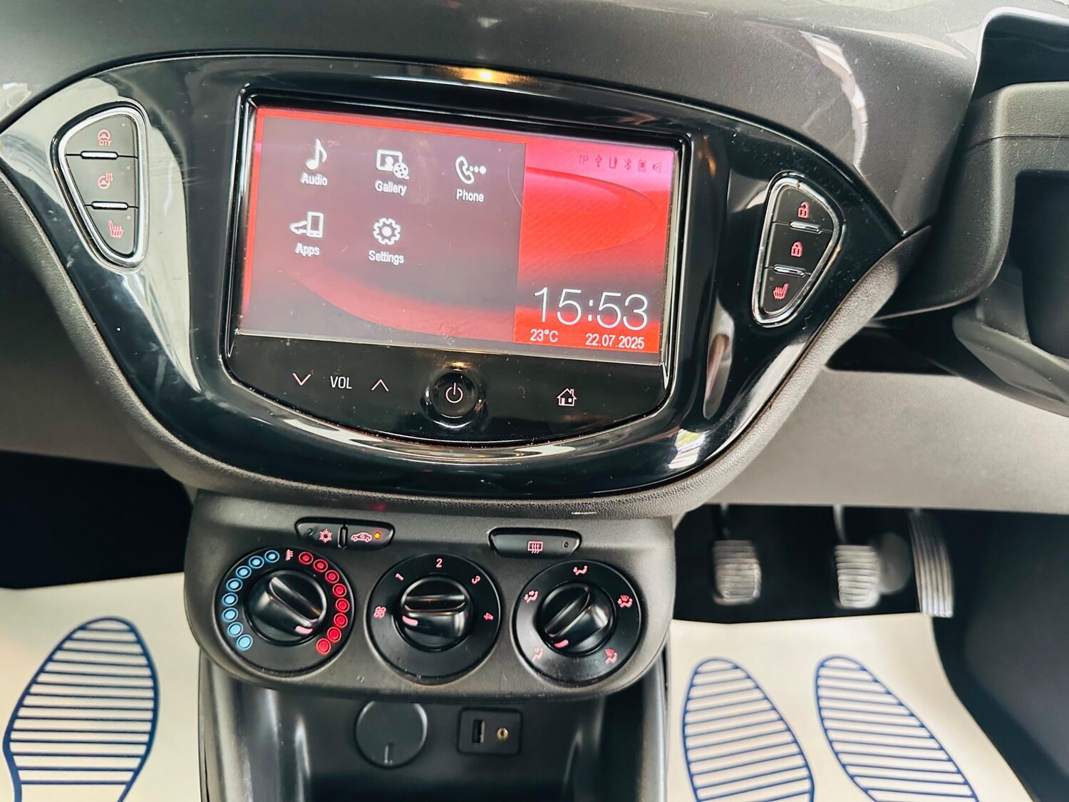 Used Vauxhall Corsa 2015 for sale - 75614071: Photo 24