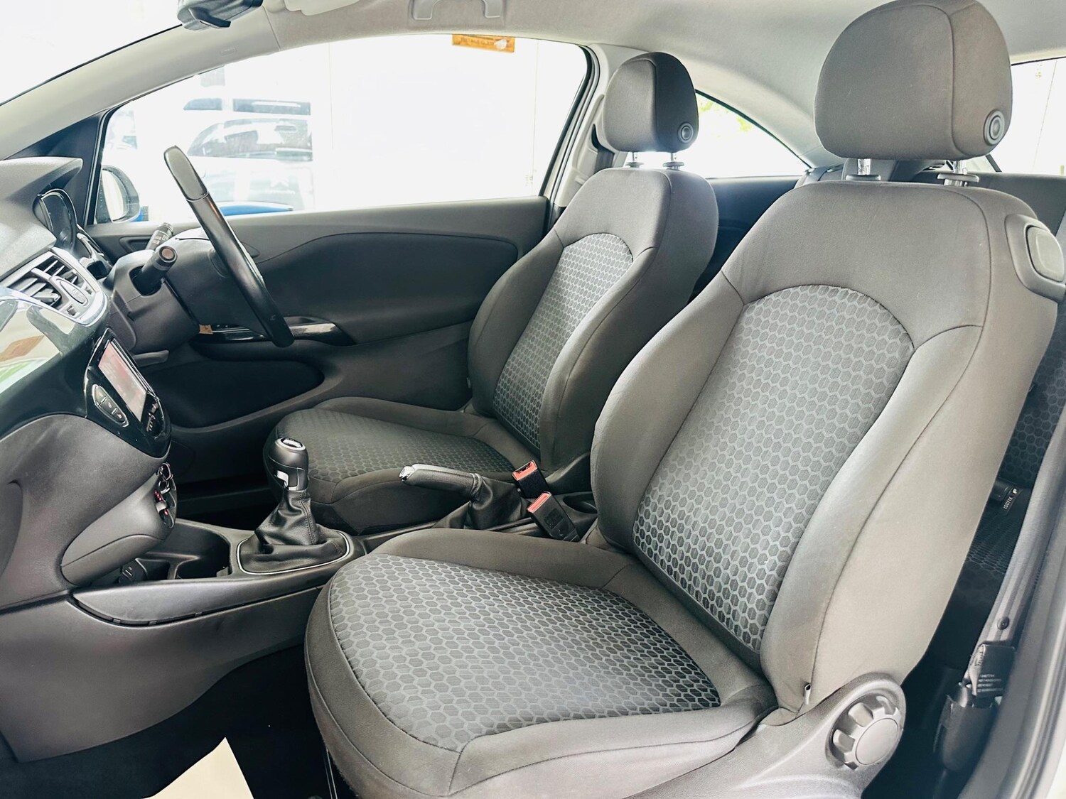 Used Vauxhall Corsa 2015 for sale - 75614071: Photo 8