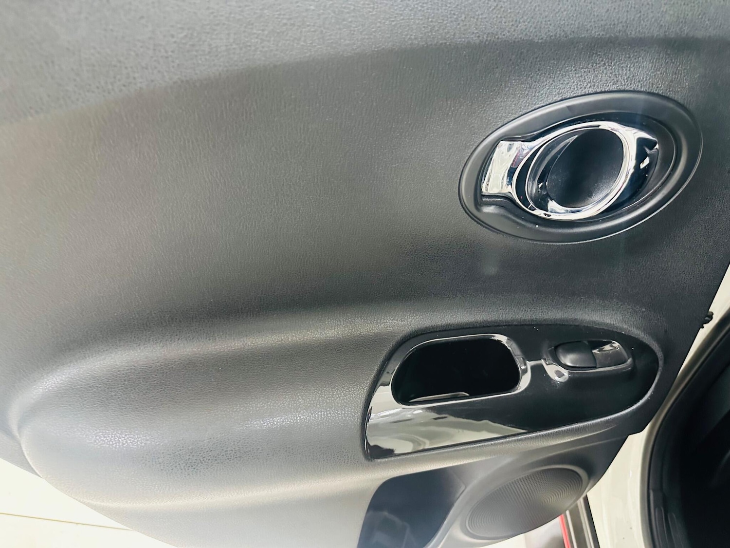 Used Nissan Juke 2017 for sale - 76786460: Photo 40