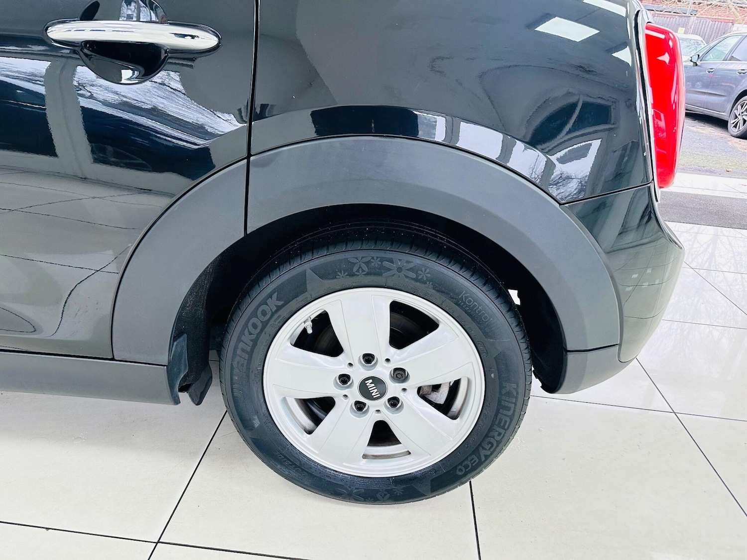 Used MINI Hatch 2017 for sale - 76975822: Photo 12