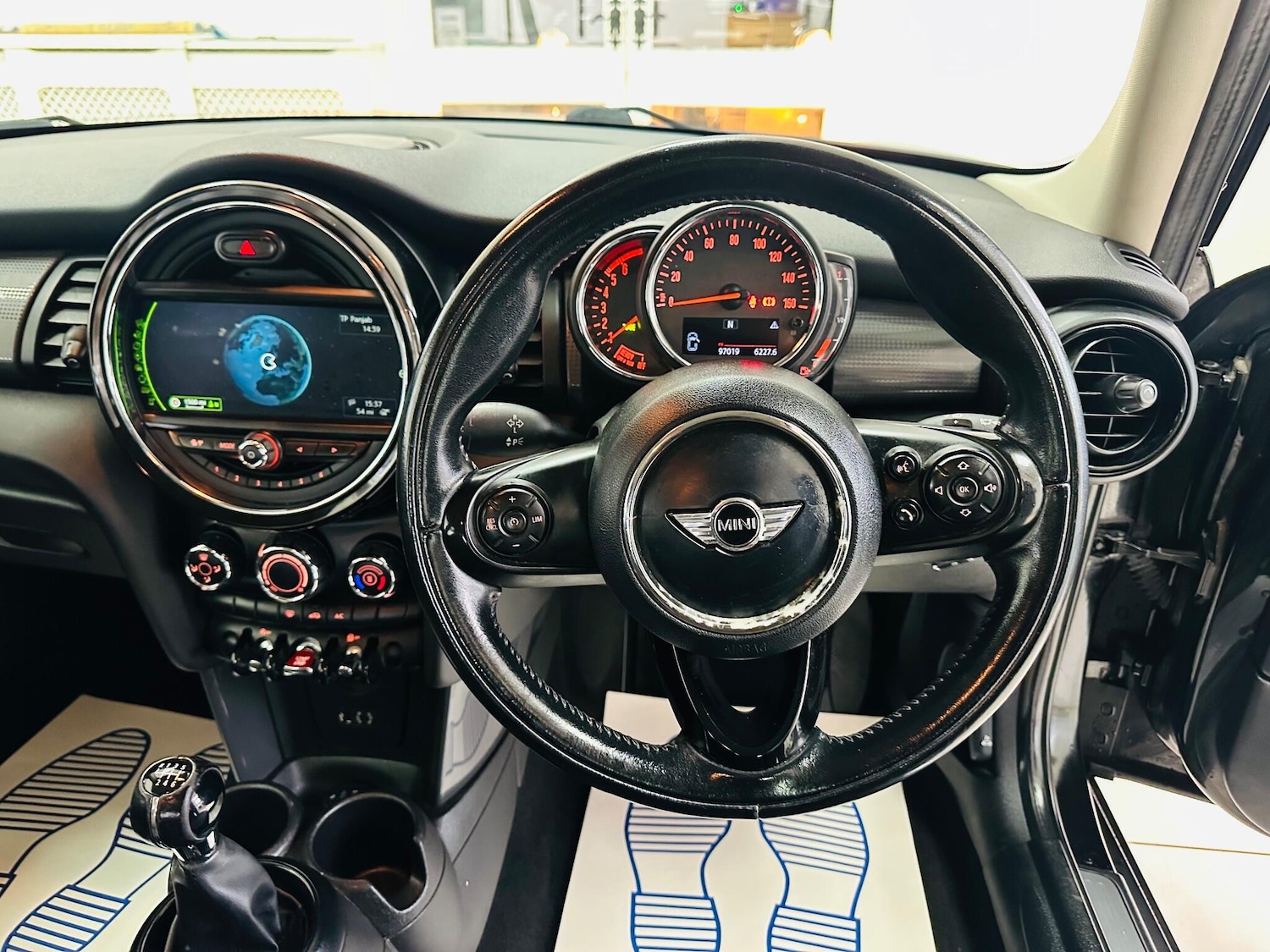 Used MINI Hatch 2017 for sale - 76975822: Photo 15