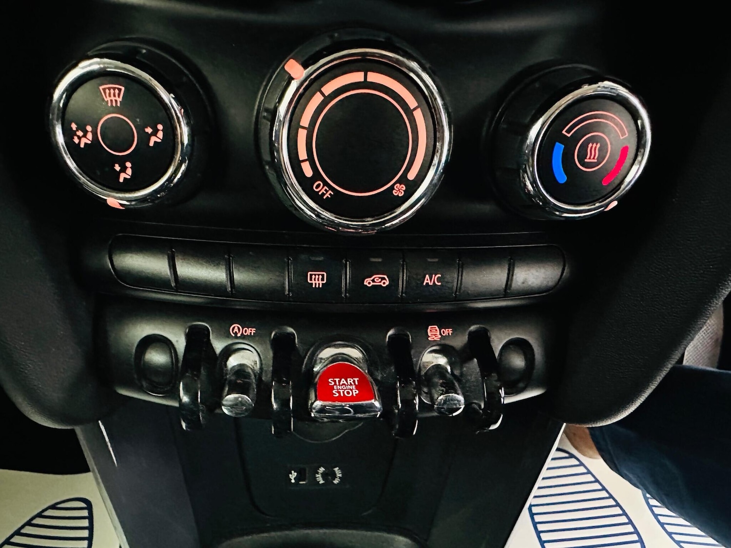 Used MINI Hatch 2017 for sale - 76975822: Photo 19