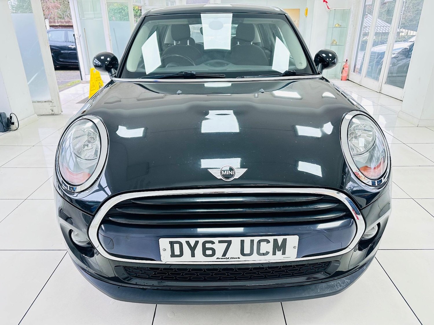 Used MINI Hatch 2017 for sale - 76975822: Photo 2