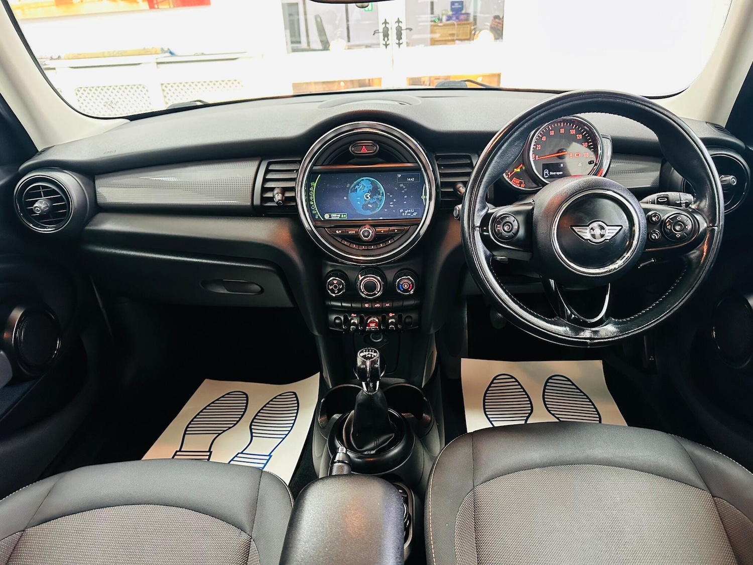 Used MINI Hatch 2017 for sale - 76975822: Photo 3