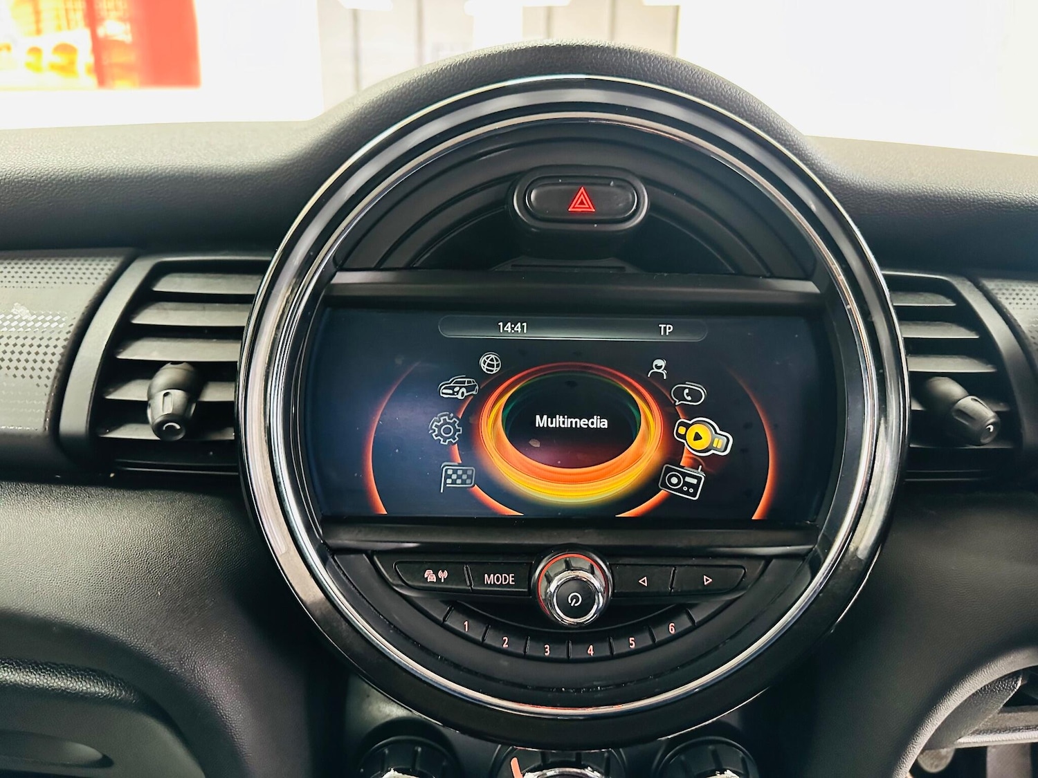 Used MINI Hatch 2017 for sale - 76975822: Photo 5