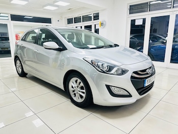 Used Hyundai i30 2013 for sale - 77163374: Photo