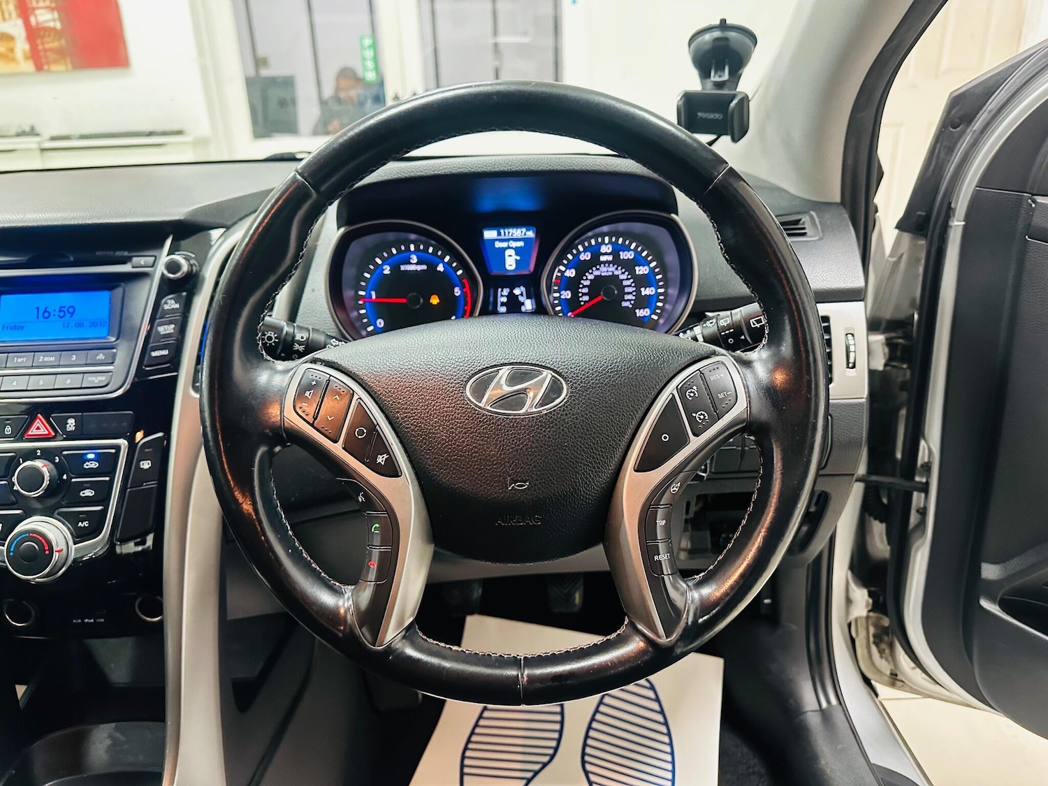 Used Hyundai i30 2013 for sale - 77163374: Photo 28