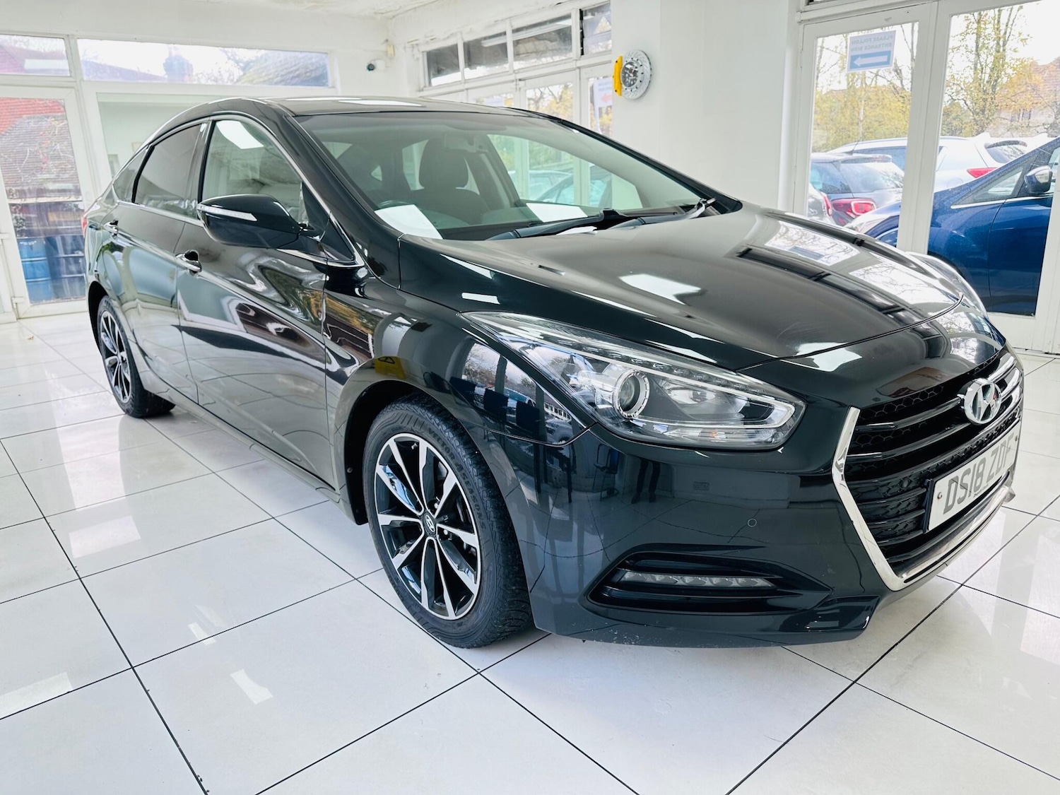 Used Hyundai i40 2018 for sale - 76701511: Photo 1