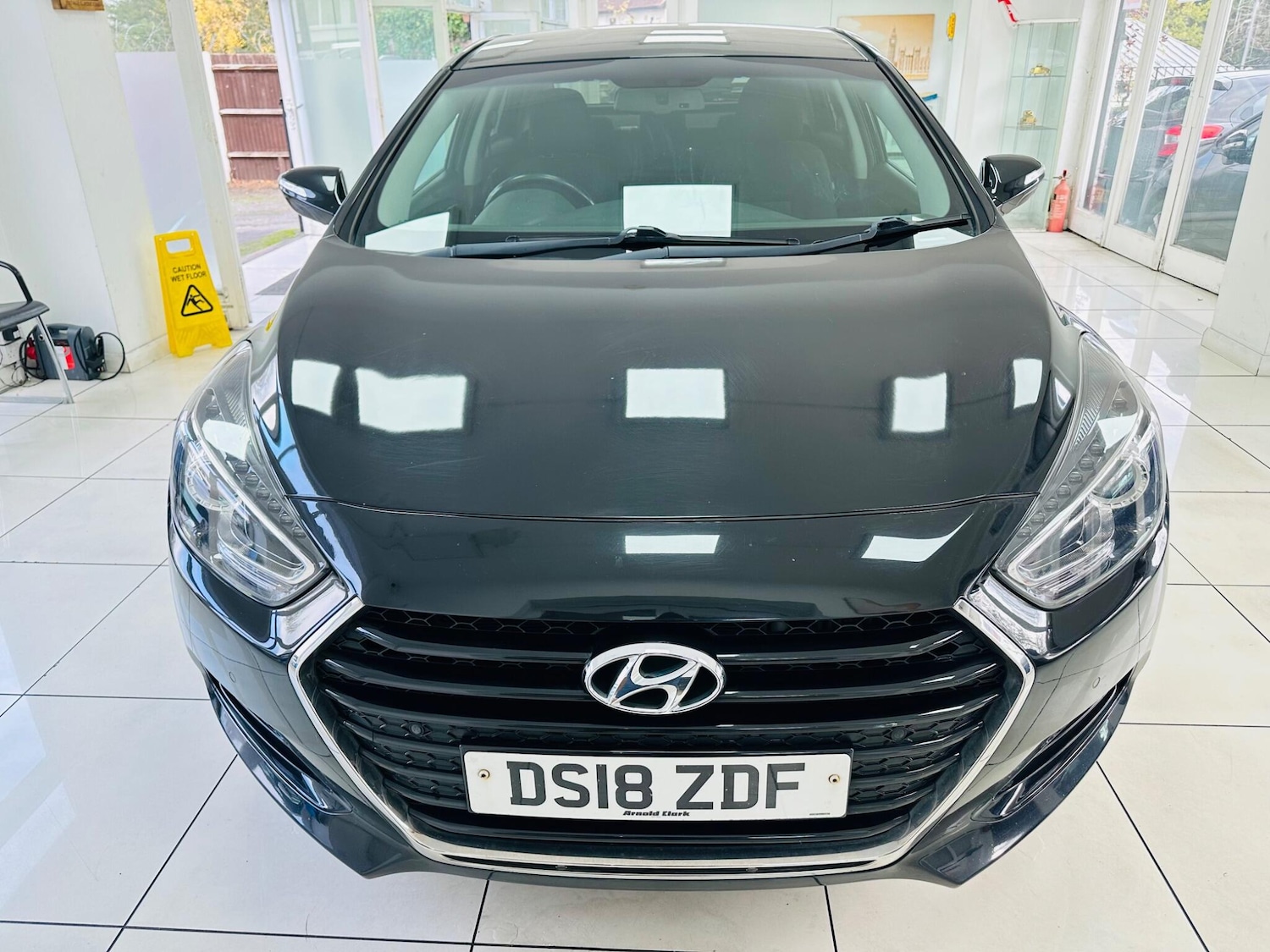 Used Hyundai i40 2018 for sale - 76701511: Photo 2