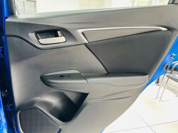 Used Honda Jazz 2018 for sale - 75707617: Photo 30
