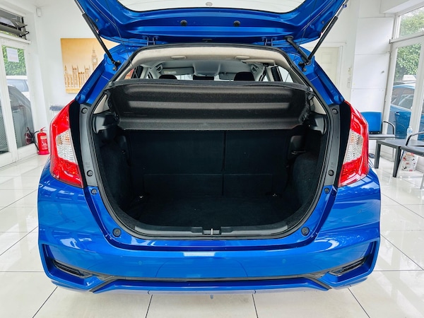 Used Honda Jazz 2018 for sale - 75707617: Photo 35