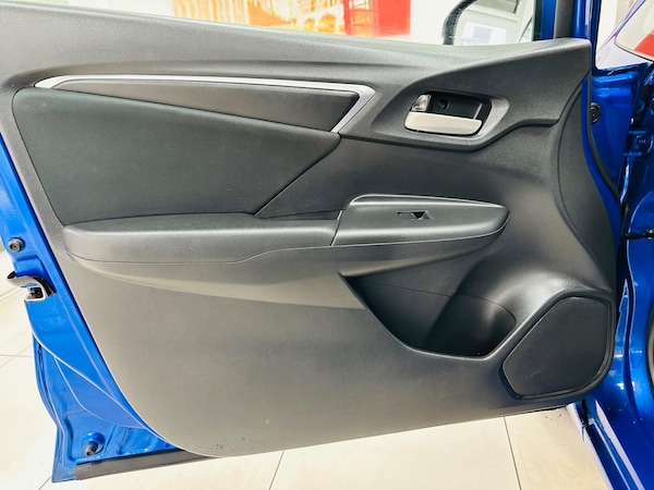 Used Honda Jazz 2018 for sale - 75707617: Photo 40