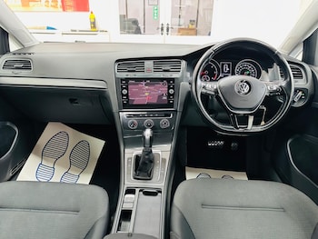 Used Volkswagen Golf 2018 for sale - 78830889: Photo