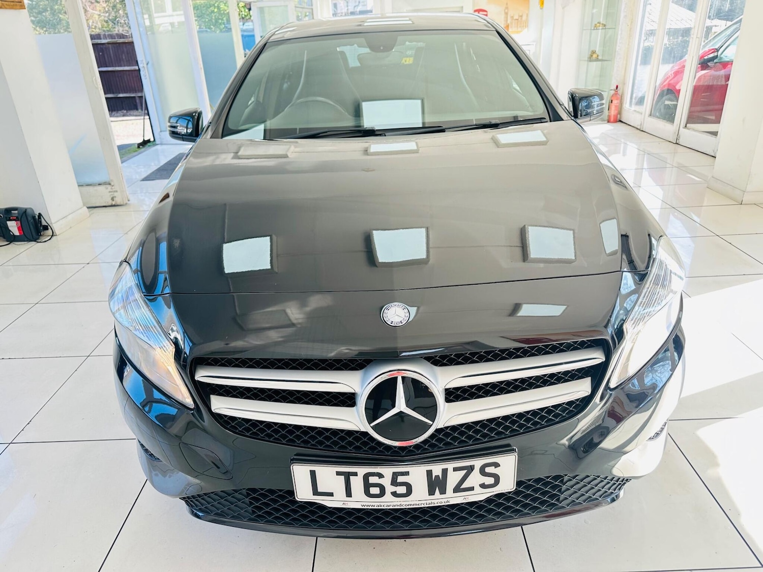 Used Mercedes-Benz A-Class for sale - 77958257: Photo 2