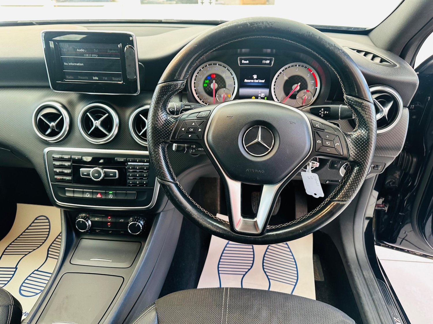 Used Mercedes-Benz A-Class for sale - 77958257: Photo 3