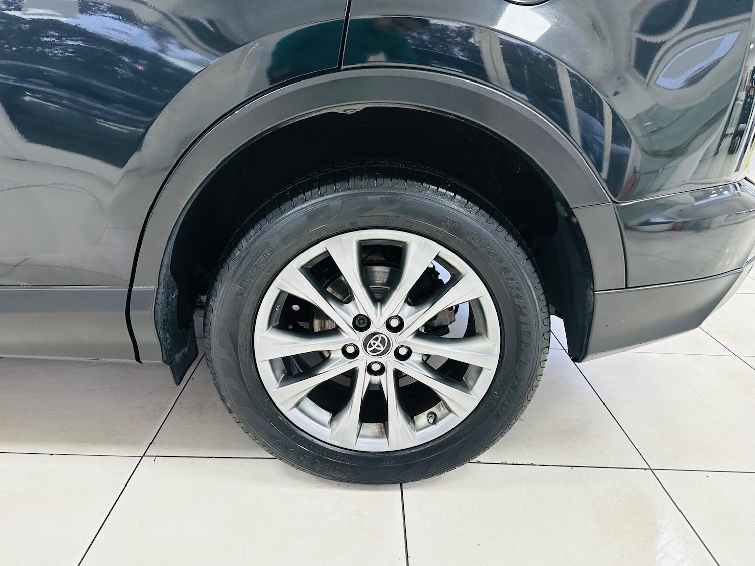 Used Toyota RAV4 2016 for sale - 76349888: Photo 11