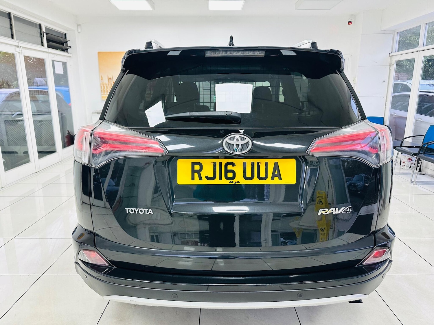 Used Toyota RAV4 2016 for sale - 76349888: Photo 22