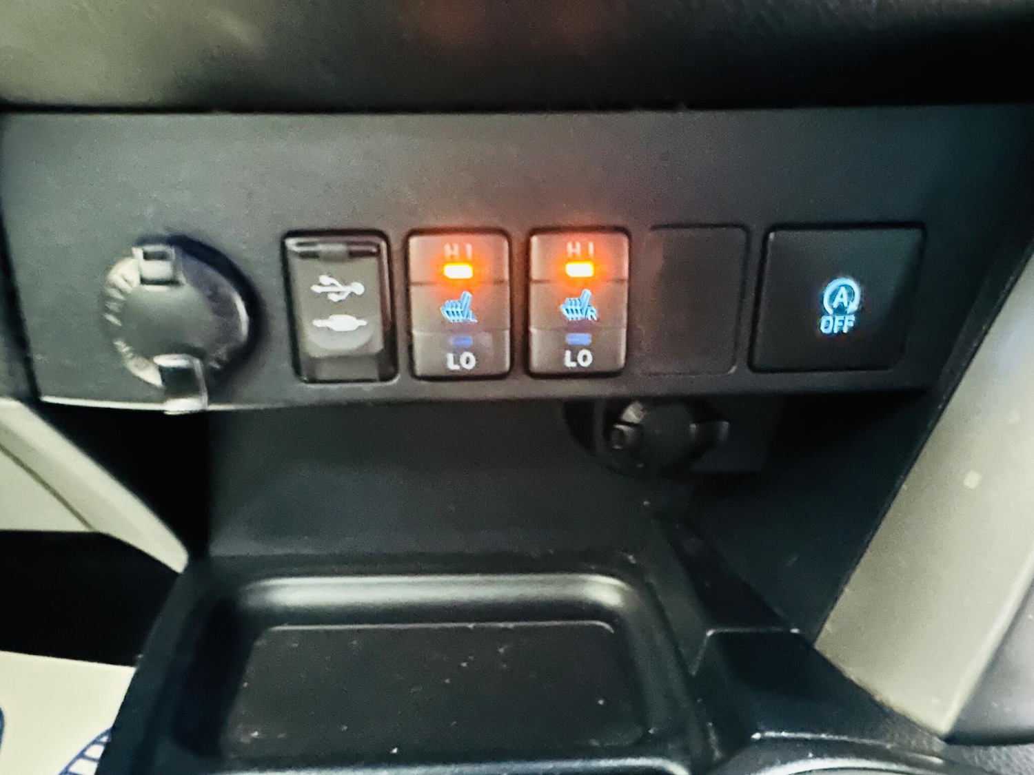 Used Toyota RAV4 2016 for sale - 76349888: Photo 26
