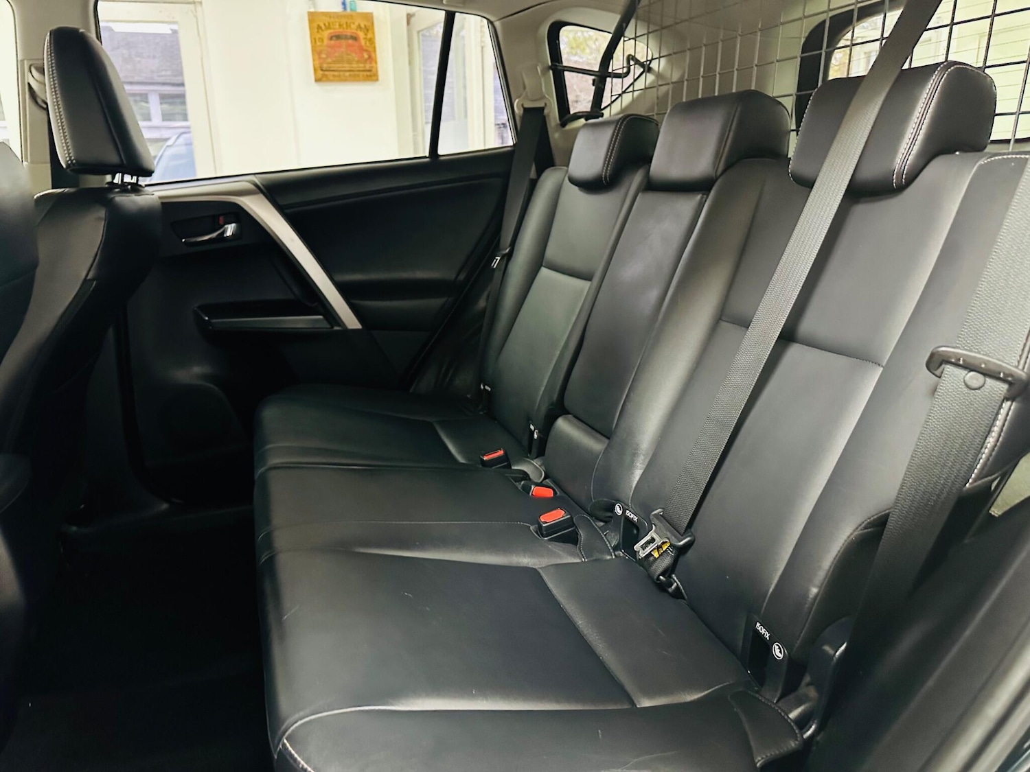 Used Toyota RAV4 2016 for sale - 76349888: Photo 33