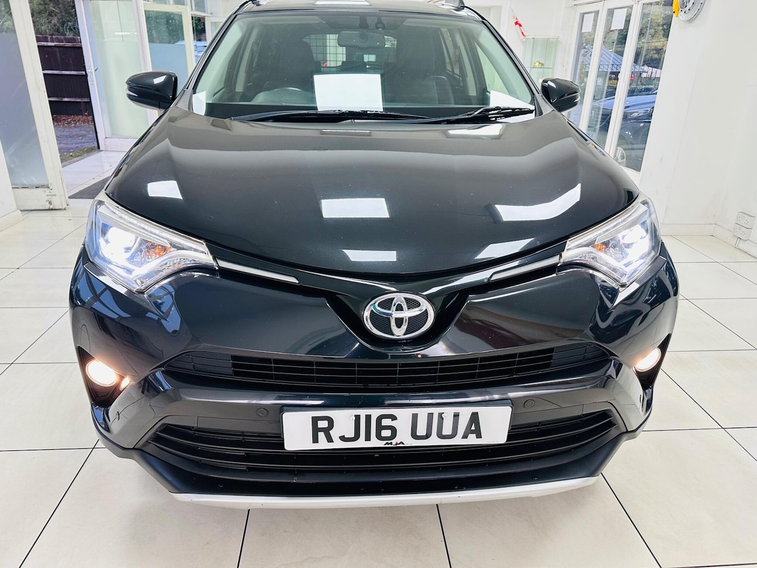 Used Toyota RAV4 2016 for sale - 76349888: Photo 37