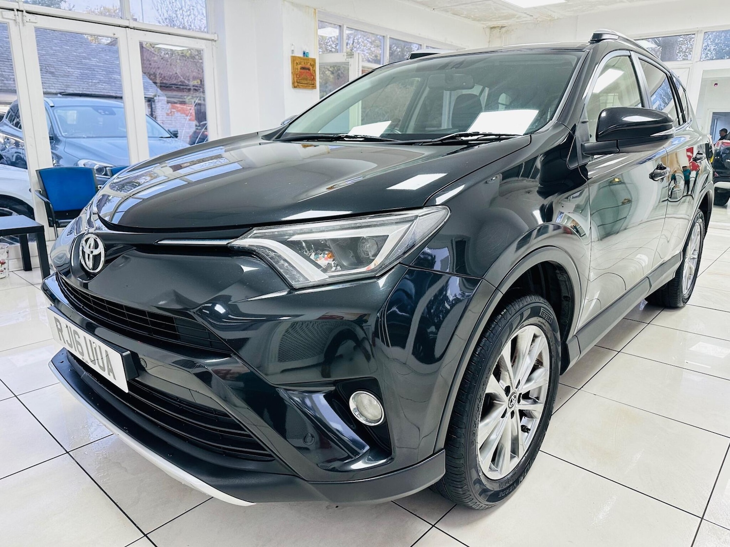 Used Toyota RAV4 2016 for sale - 76349888: Photo 5